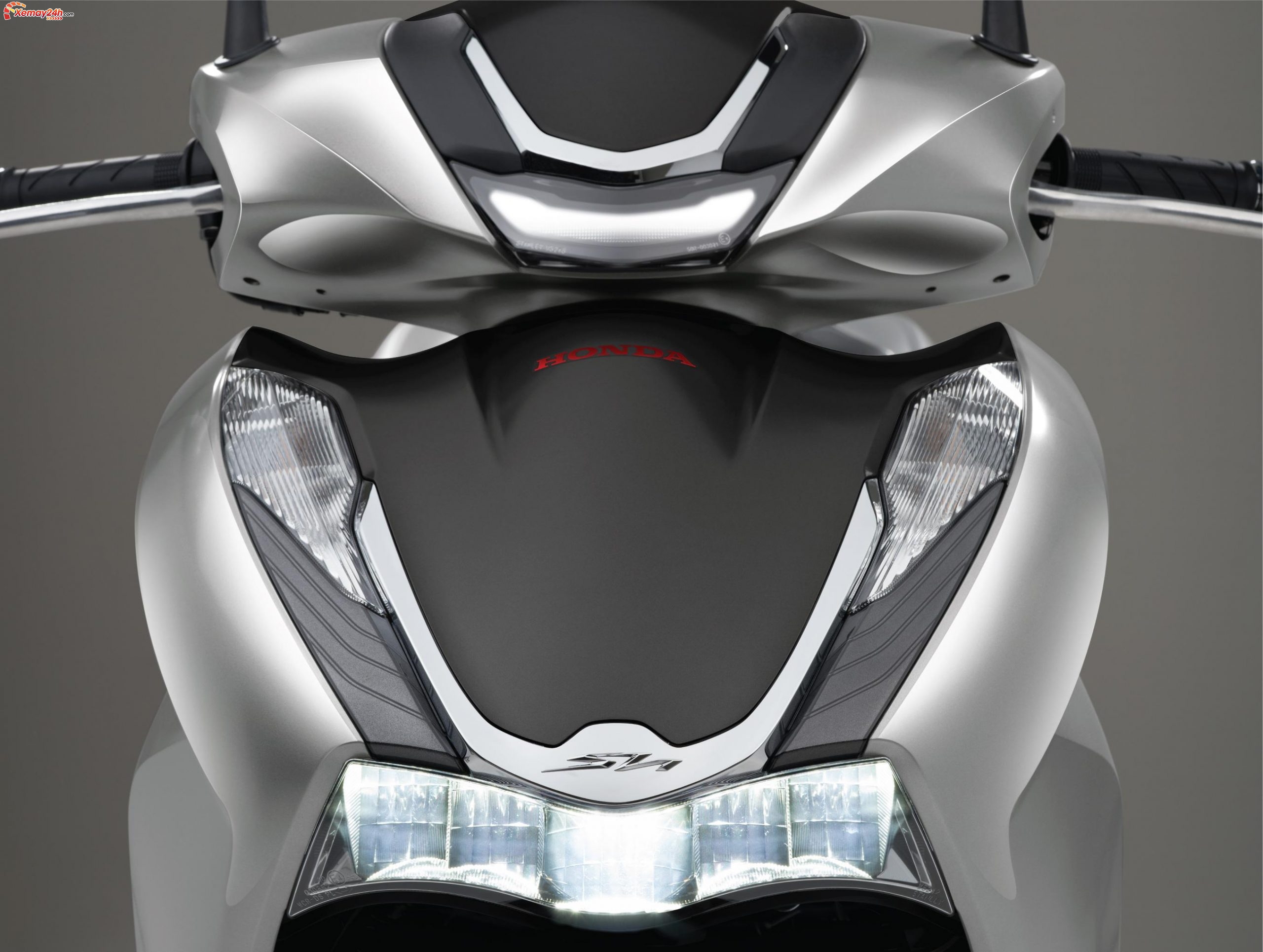 chi tiết SH350i