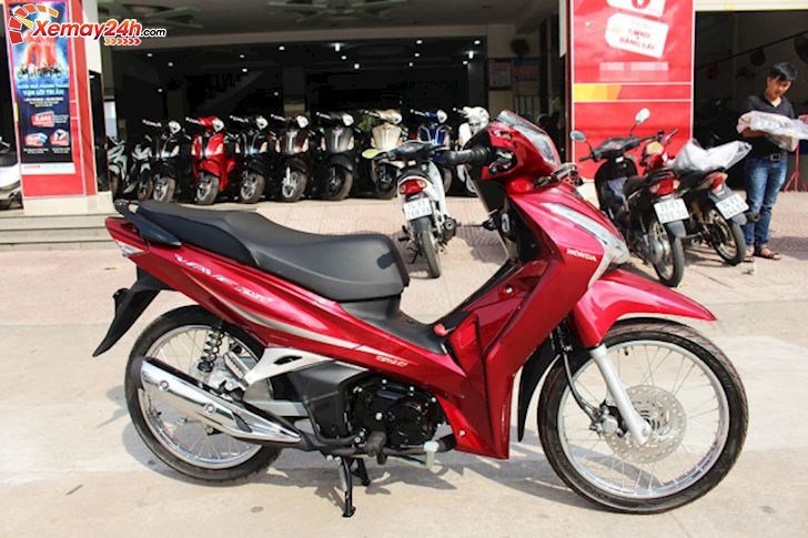 Giá xe Wave 125i nhập Thái Lan
