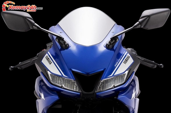 Phần đầu xe YZF-R15 2021