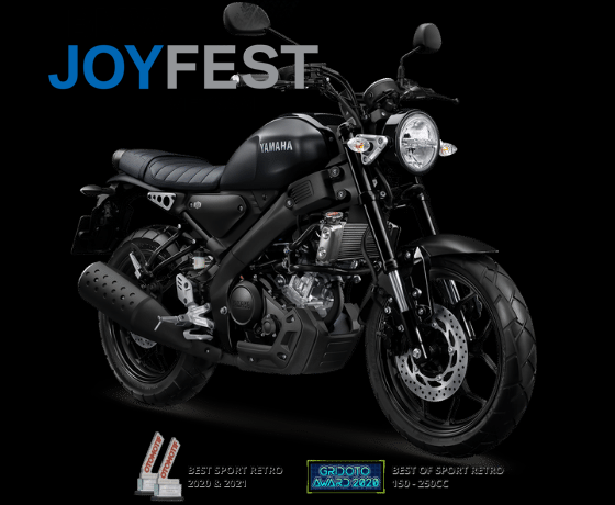 Yamaha XSR màu Đen
