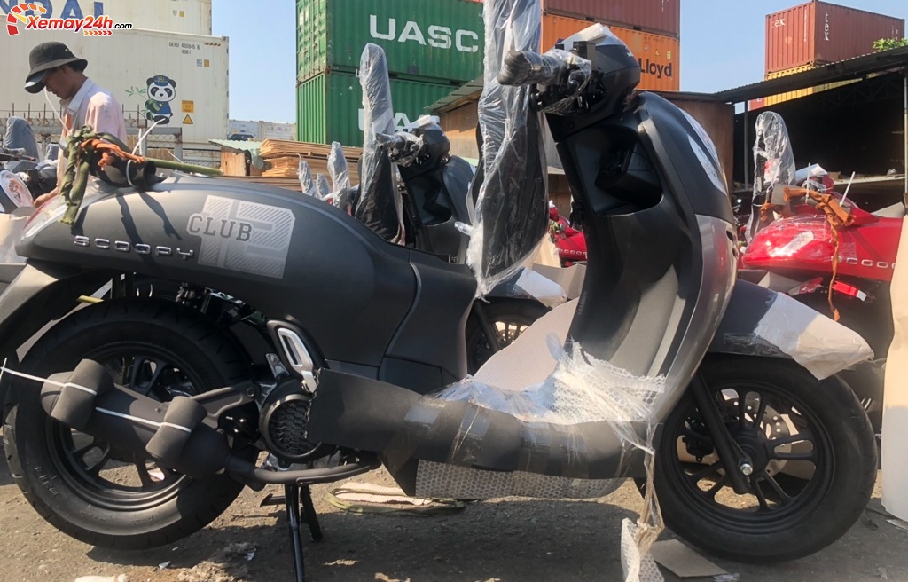 giá xe Honda Scoopy mới nhất 2021