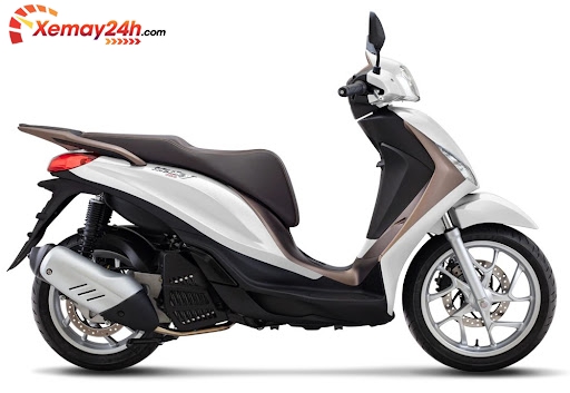 Piaggio Medley 2022 trắng
