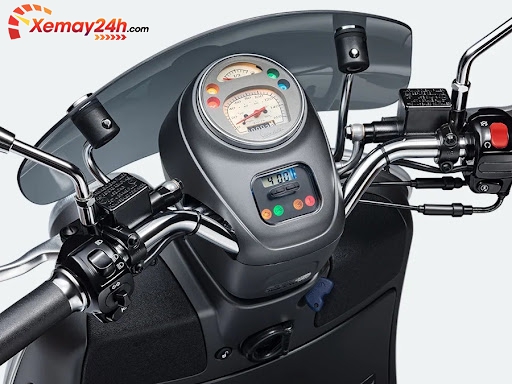 Bảng đồng hồ thiết kế hình tròn thanh lịch