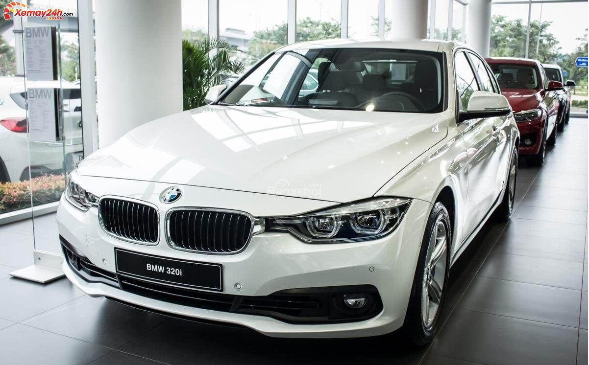 BMW 320i 2020 phiên bản màu trắng