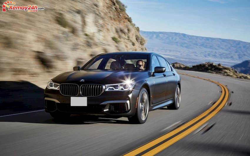 Danh giá cảm giác lái của xe BMW 750 Li 2019