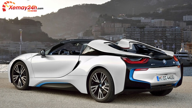 Đuôi xe BMW i8 2020 cá tính, thể thao