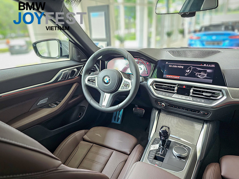 Khoang lái trên BMW 430i Gran Coupe