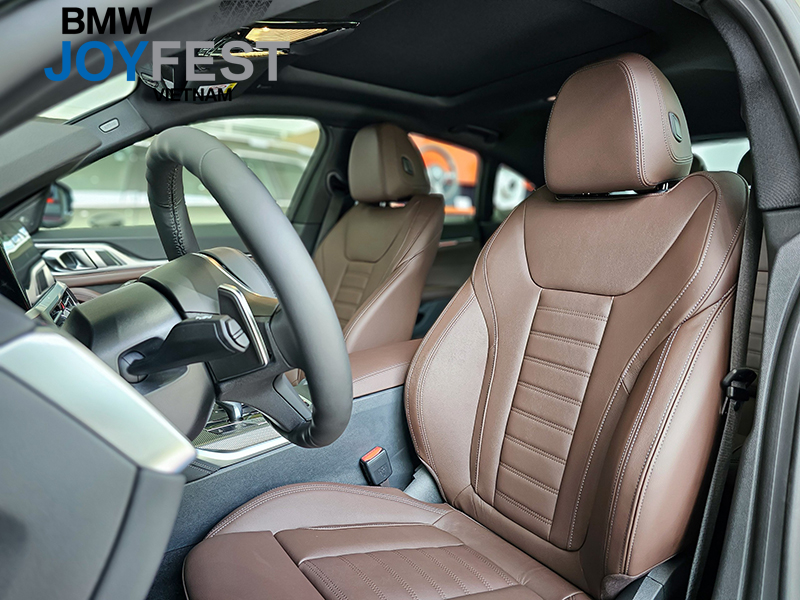 Ghế lái của BMW 430i Gran Coupe