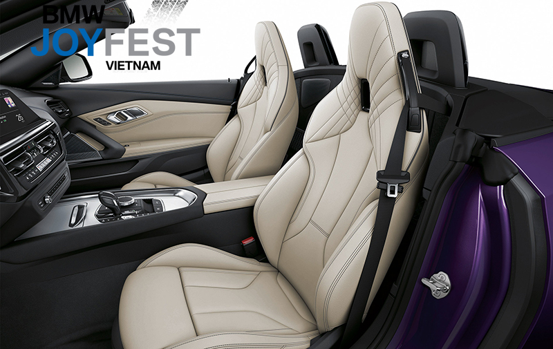 ghế ngồi trên bmw z4