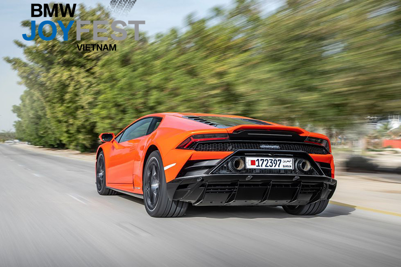 duoi-xe-huracan-evo