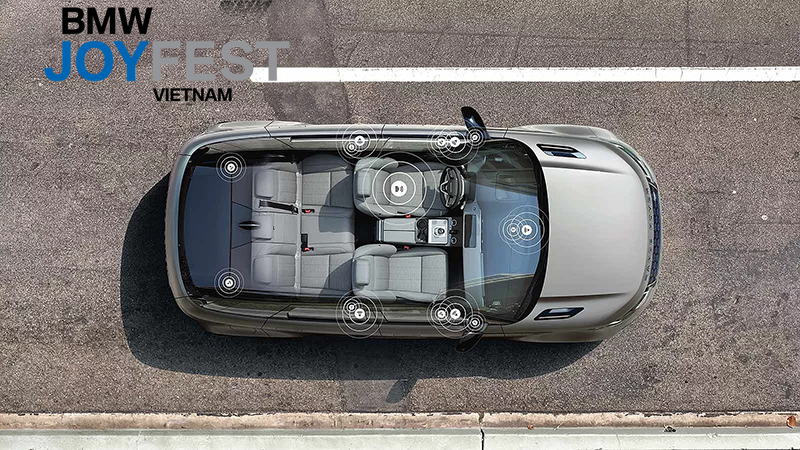 âm thanh vòm trên Range Rover Evoque 
