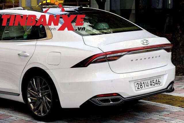 Hyundai Grandeur 2023: Đuôi xe thể thao và cá tính