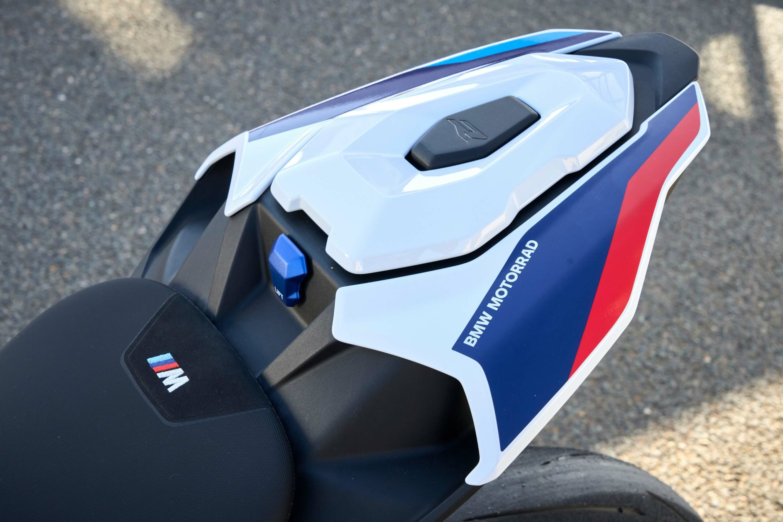 Đuôi xe BMW M 1000 R