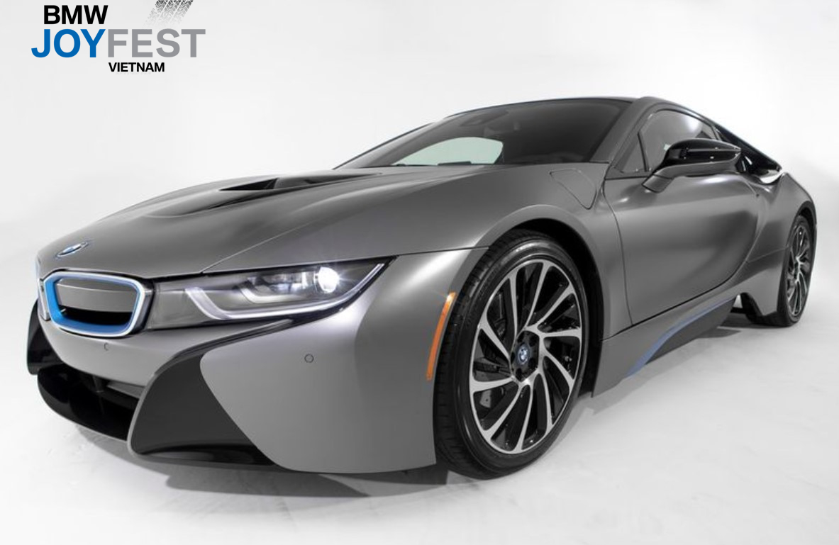 Xe BMW I8