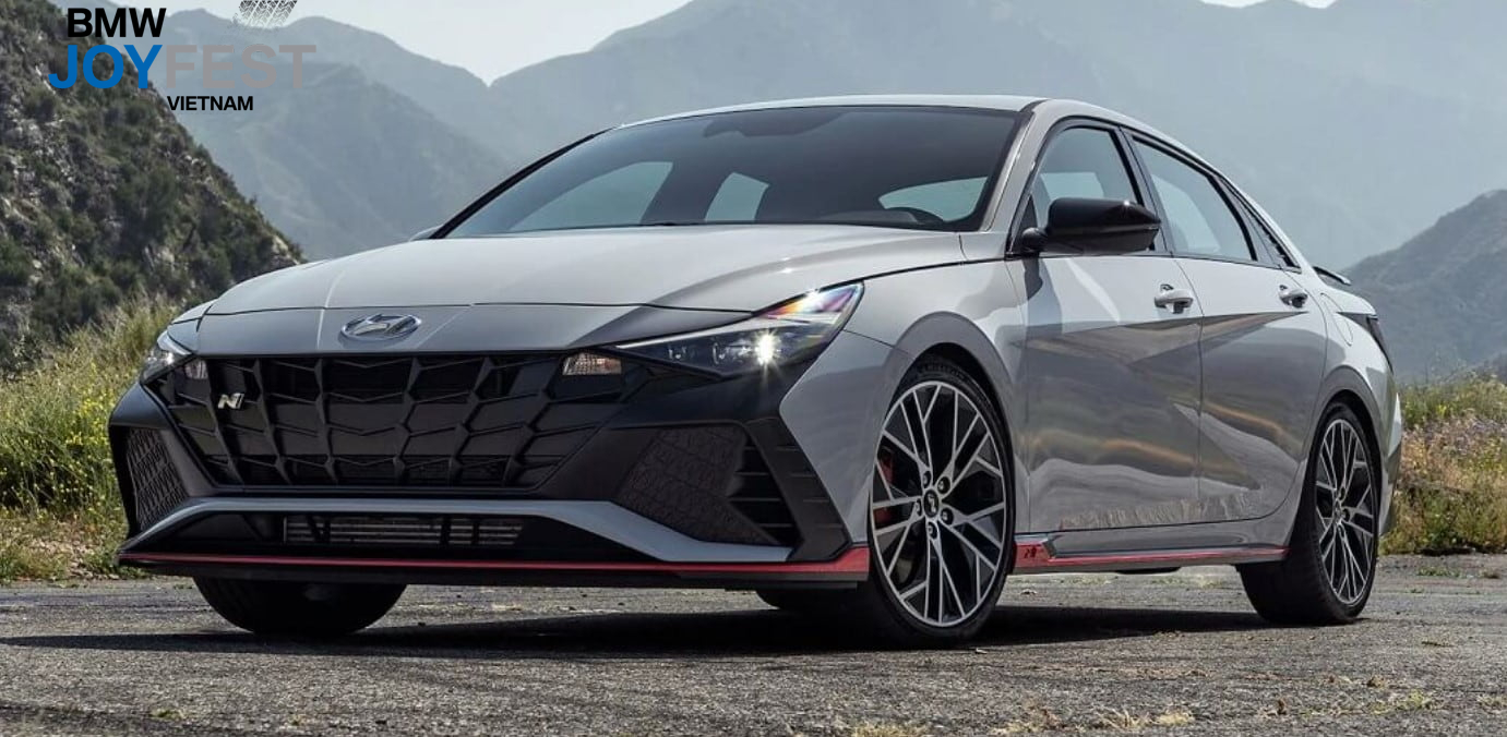 Xe Hyundai Elantra