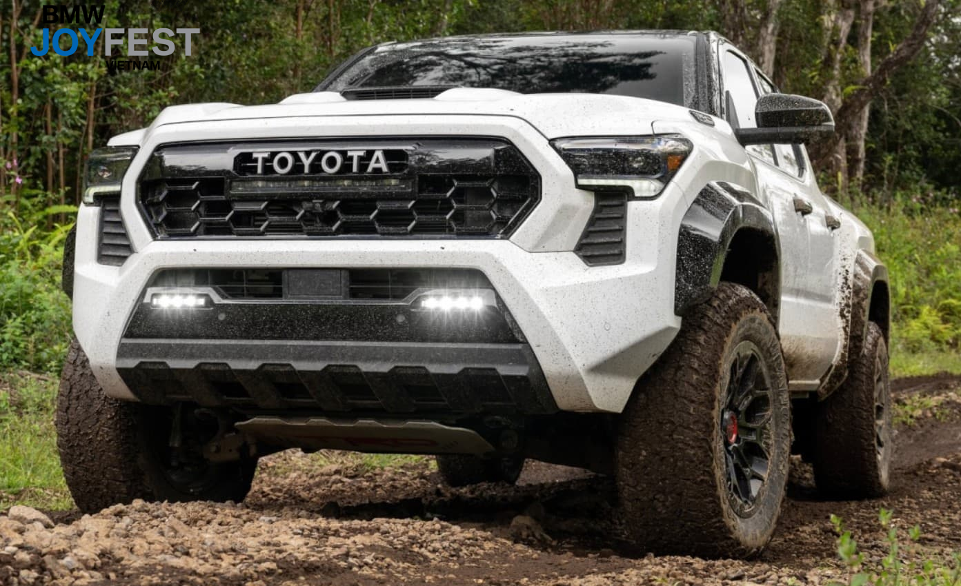 Xe Toyota Tacoma