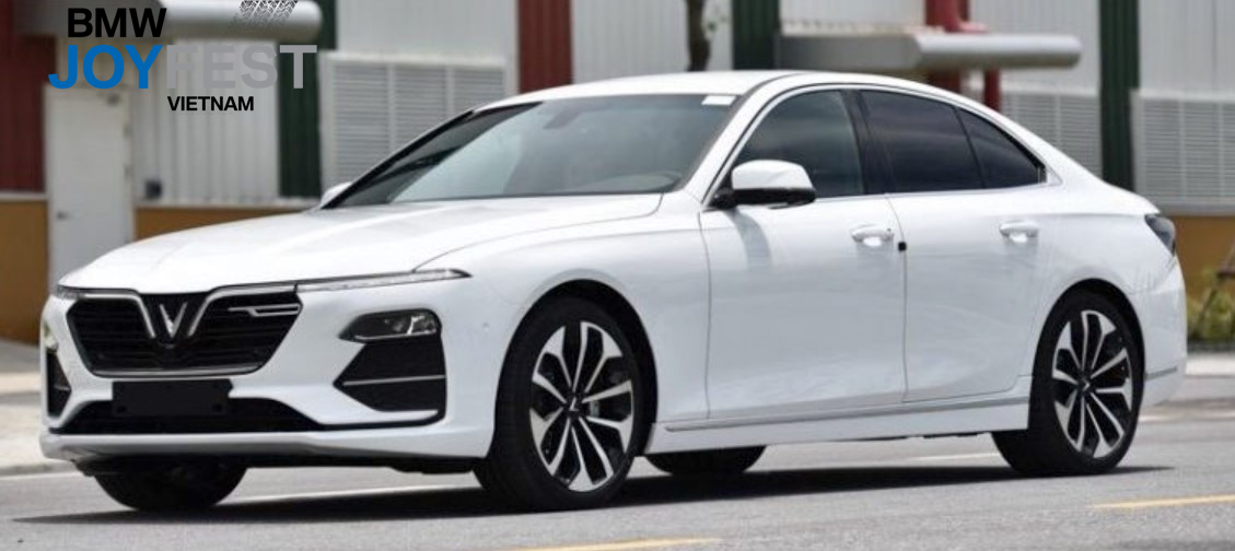Xe VinFast Lux A2.0